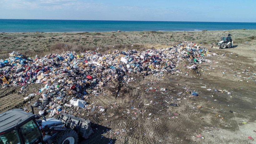 Yüz binlerce kuşun son sığınağı Milleyha: Yine çöp yığınları yükseliyor - Resim: 7